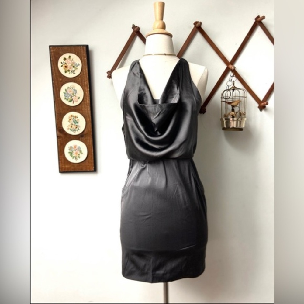 Shipley & Halmos Grey Draped Front Silk Halter Dress size 2